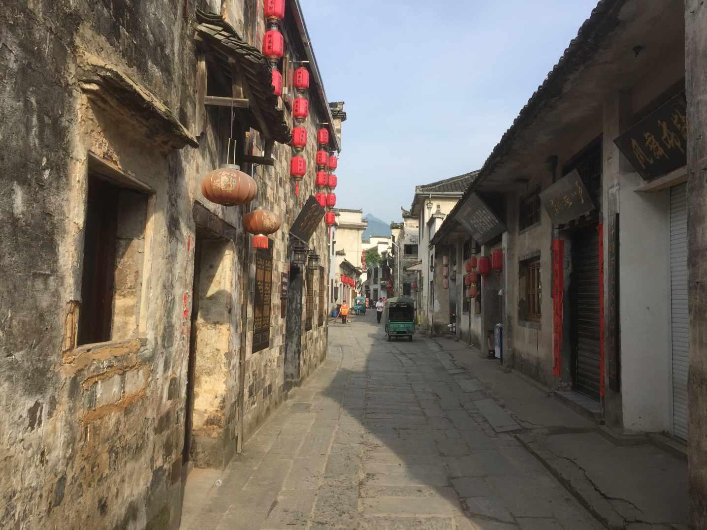 滚动的圆球无敌版